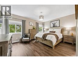 196 MAPLE BUSH Drive - 13