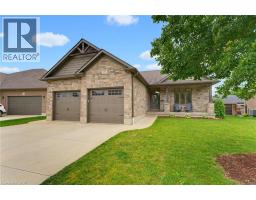 680 ROGERS Road - 1