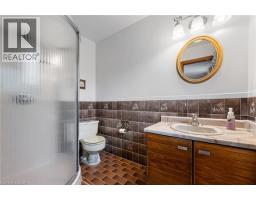 7 THOMSON Road - 20