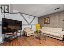 7 THOMSON Road - 26
