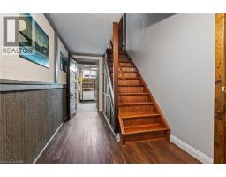 7 THOMSON Road - 28