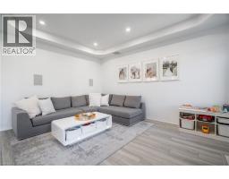 80 MONTREAL Circle - 13