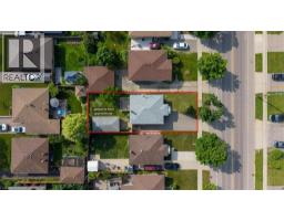 472 HIGHLAND Road E - 33