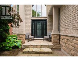 207 VALRIDGE Drive - 2