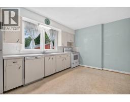 795 DRURY Lane - 15