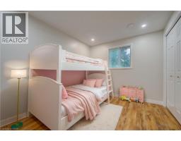 379 VERONICA Drive - 19