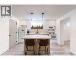 28 DUNSMORE Gardens - 43