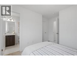 19B BINGHAM Road - 21