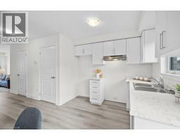 19B BINGHAM Road - 7