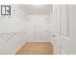 39 PARKWOOD Crescent - 27