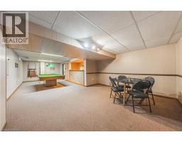 39 PARKWOOD Crescent - 36