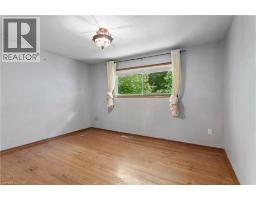 77A CREIGHTON Road - 19