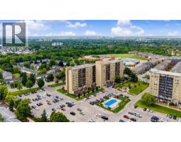 15 NICKLAUS Drive UnitNo. 17 - 31