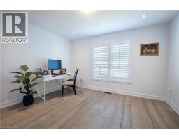 38 RIESLING Street - 18