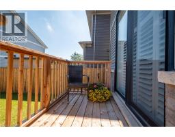 38 RIESLING Street - 27