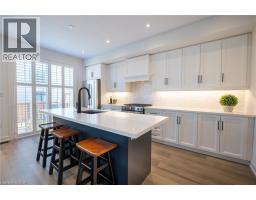 38 RIESLING Street - 8