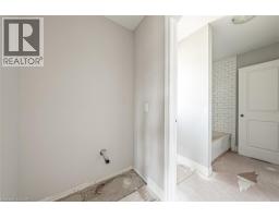 44 CESAR Place - 22