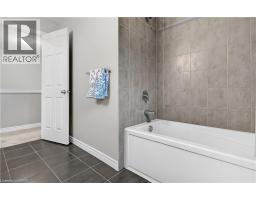 39 EVERTON Drive - 31