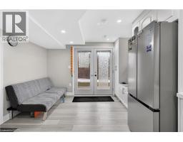 39 EVERTON Drive - 32