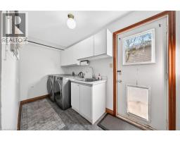 86 CHIMNEY HILL Drive - 21