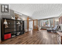 86 CHIMNEY HILL Drive - 9