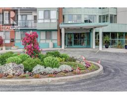 30 BLUE SPRINGS Drive UnitNo. 305 - 4