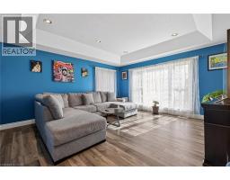 9 WEST Street N - 12