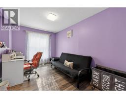 9 WEST Street N - 21