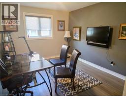 446 S QUEEN Street S - 13