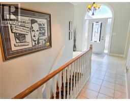 446 S QUEEN Street S - 4