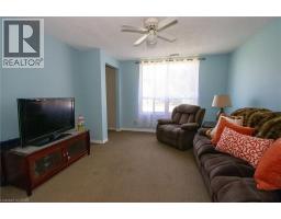 120 CROSS Street E - 8
