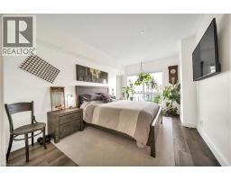 8 HARRIS Street - 32