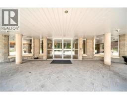 8 HARRIS Street - 8