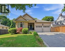 586 MAPLE Avenue - 1