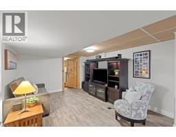 42 LAKESIDE Drive - 25