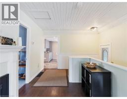 7 PARK Street - 13