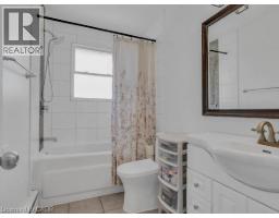 16 WOODMOUNT Drive - 21