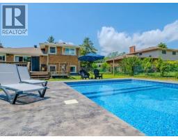 16 WOODMOUNT Drive - 33