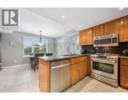 18 DUNNINGTON Court - 18