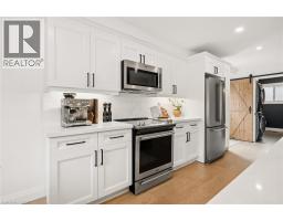 257 LAURENTIAN Drive - 16