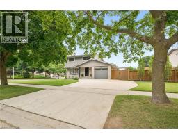 257 LAURENTIAN Drive - 2