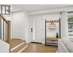 257 LAURENTIAN Drive - 4