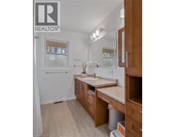 36 MAPLE HILL Drive - 23