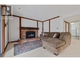 36 MAPLE HILL Drive - 30