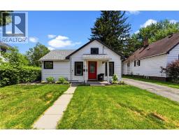 425 ROSS Avenue - 1