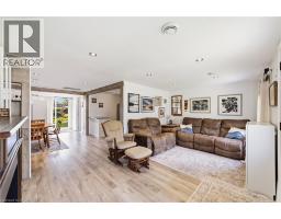 425 ROSS Avenue - 5