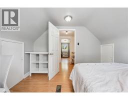 129 FLORENCE Avenue - 28