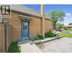 129 FLORENCE Avenue - 6