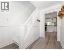 52 STAPLETON Avenue N - 14