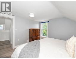 52 STAPLETON Avenue N - 17